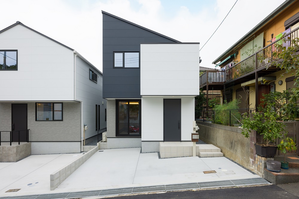 高槻市安岡寺町A